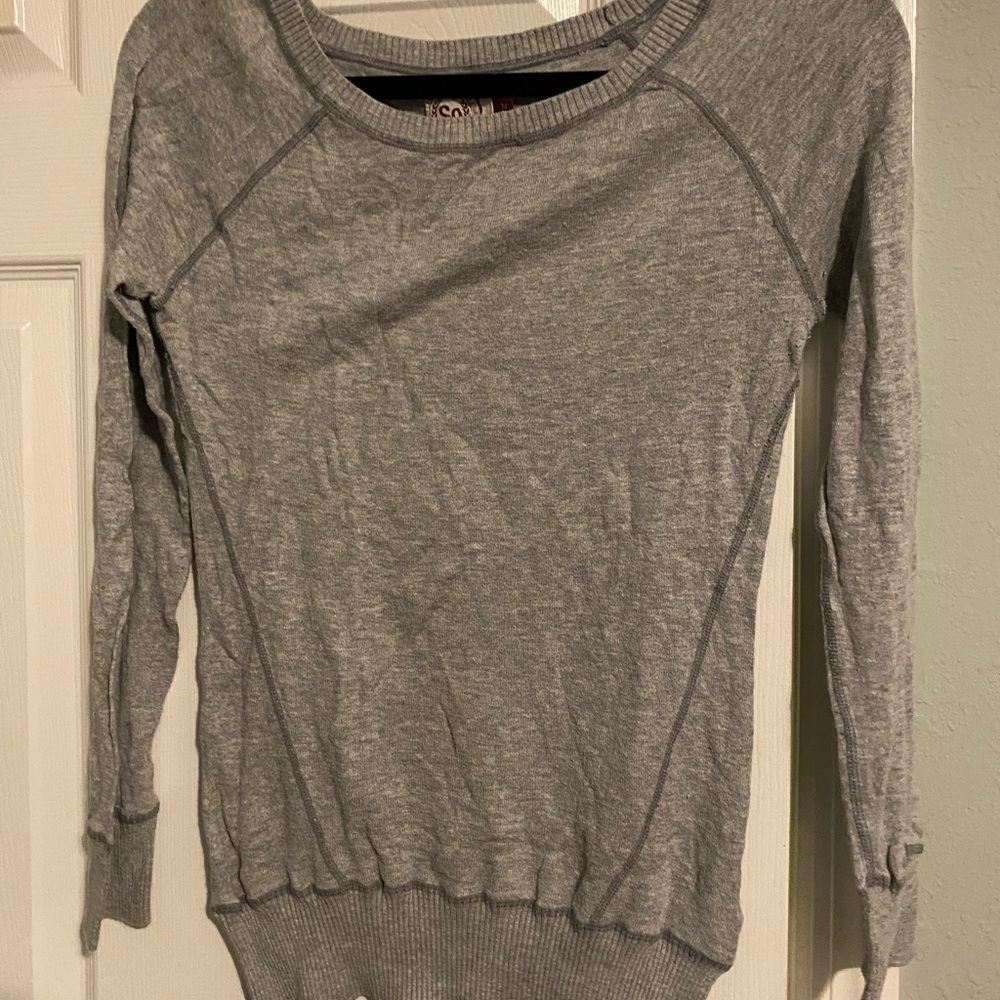 Grey Sweater/Longsleeve